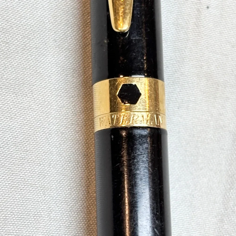 Waterman Paris L'Etalon ballpoint pen in black lacquer Gold Trim blue ink